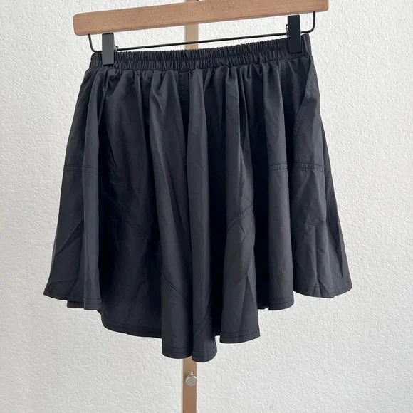 FP Movement Center Court Shorts - Picture 4 of 8